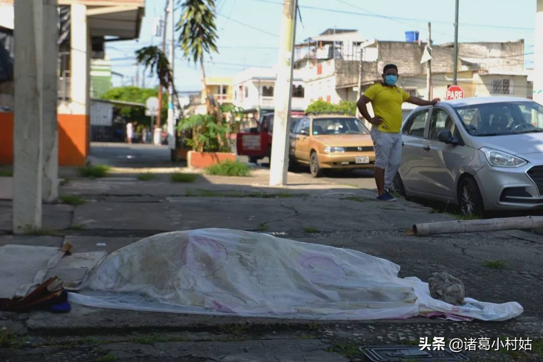 香蕉球欧洲杯直播:足球香蕉球是谁